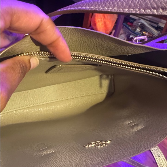 Coach Story Patch Mollie Tote Bag 25 Crossbody. 2024 - Picture 7 of 9